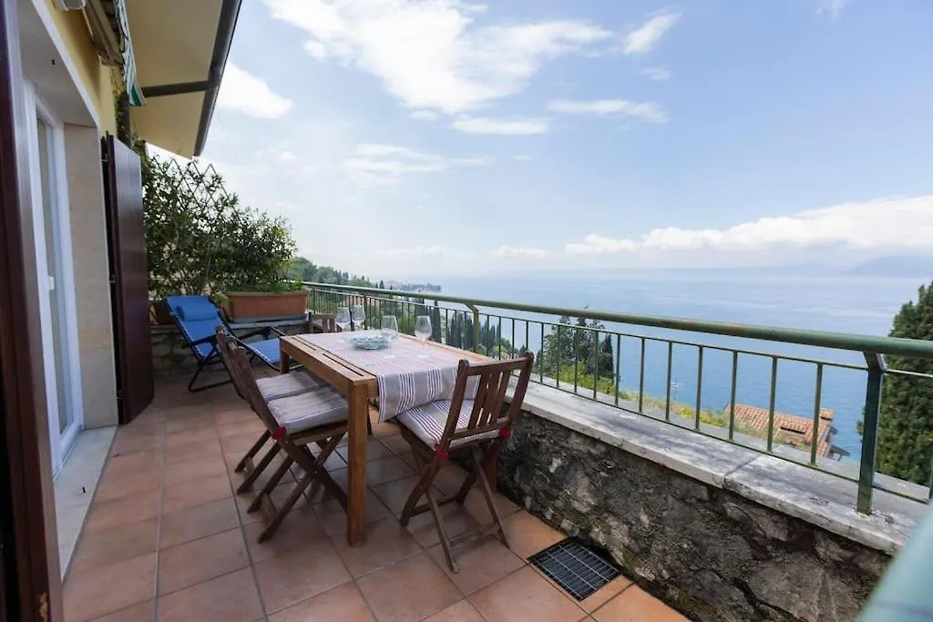 Villa Casa Di Stella à Torri Del Benaco Italie